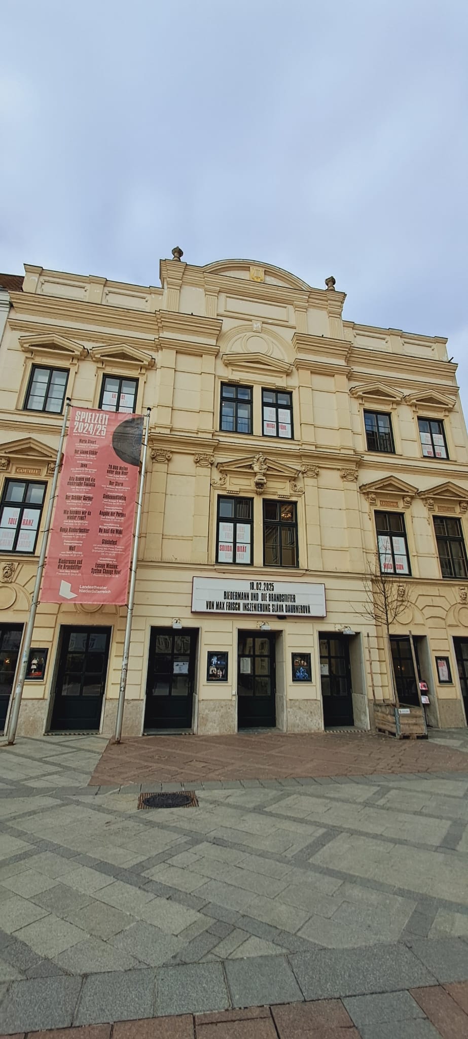 Zu Besuch im Landestheater