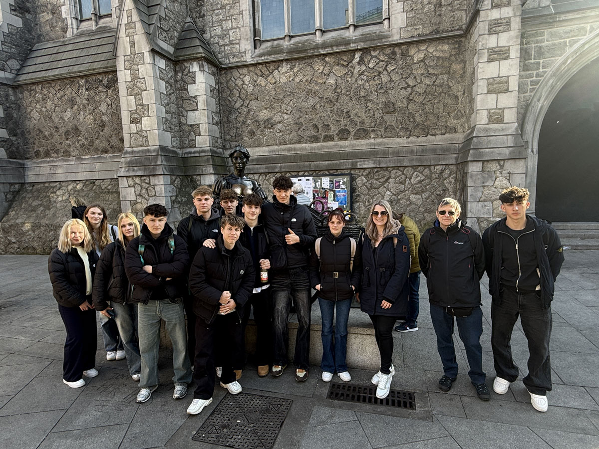 Group at Molly Malone statue in Dublin