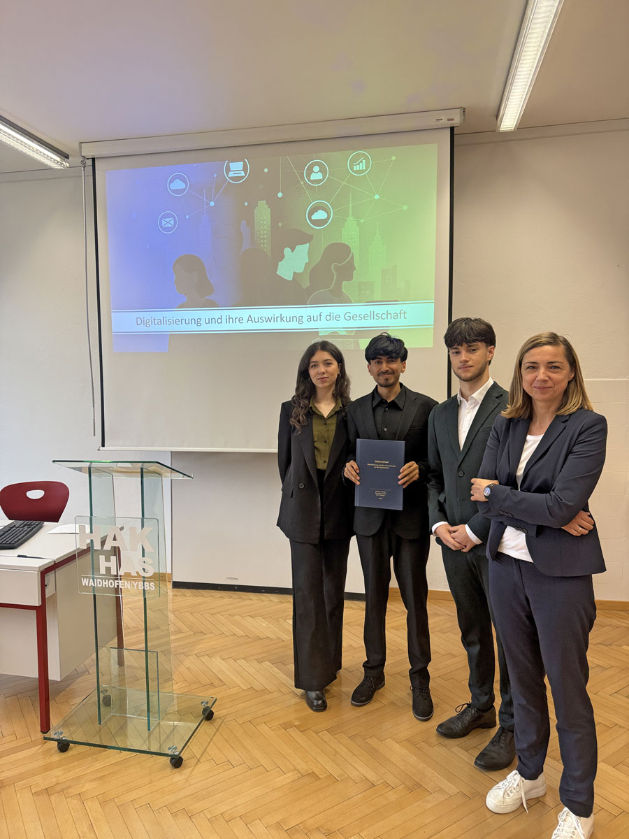 Diplomarbeiten der 5 AK