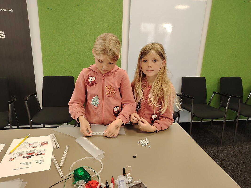 Children at summercamp activity