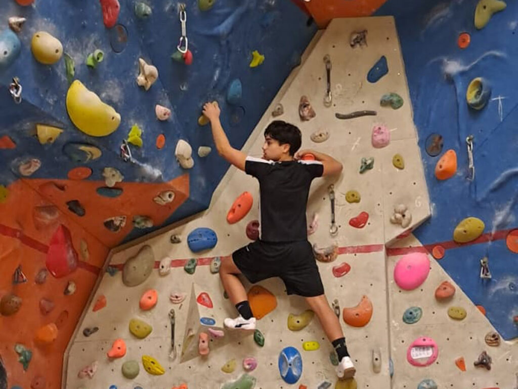 Bouldern activity